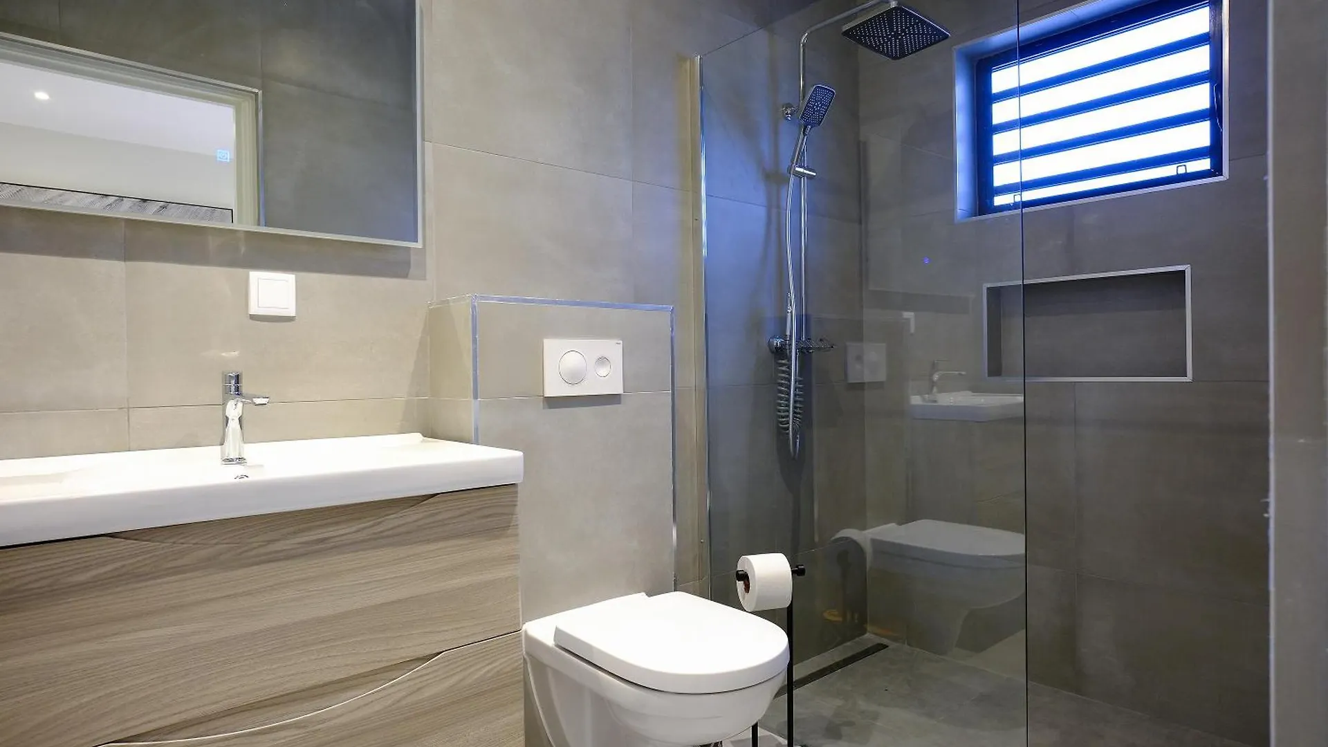 Great Location - Newly Built And Beautiful Home Willemstad Curacao
